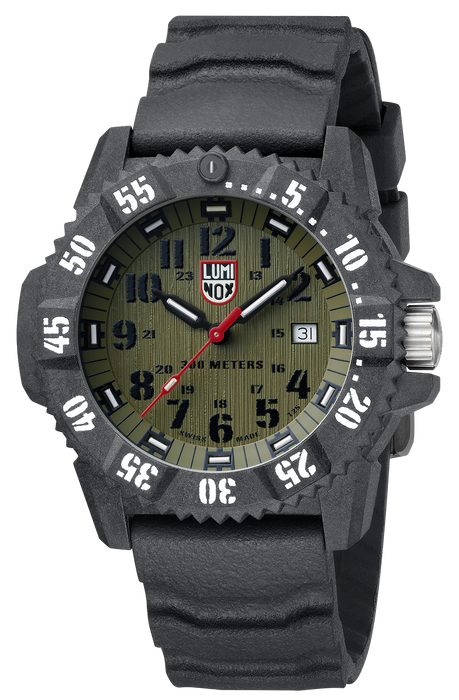 The textured strap with horizontal ridges creates an image of ruggedness that continues into the case, dial, and face of the watch. The white second numerals are emboldened for easy readability as well as the hour numerals that are black on the green textured background. The black hour hands and red second hands of the analog display match the style of the watch and brings attention to the tastefully placed Luminox logo below the 12.