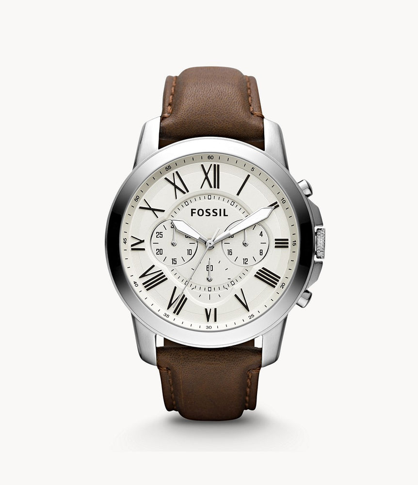 The vintage brown leather band begins to create the vintage aesthetic while the clean silver tone stainless steel interrupts that image. The cream face with soft accent colors and Roman numeral hour markers continue the vintage inspired look along with the dimension from the offset sub dials.